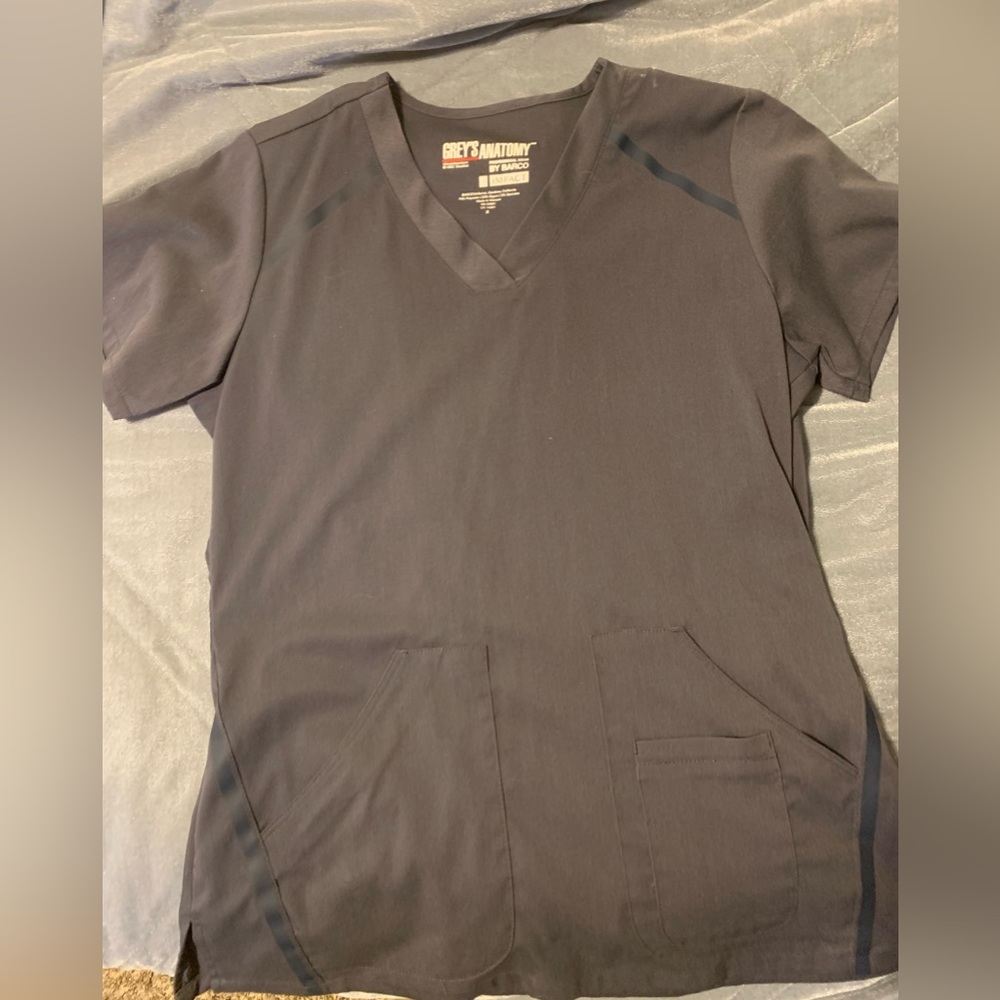 Greys anatomy pair of scrubs